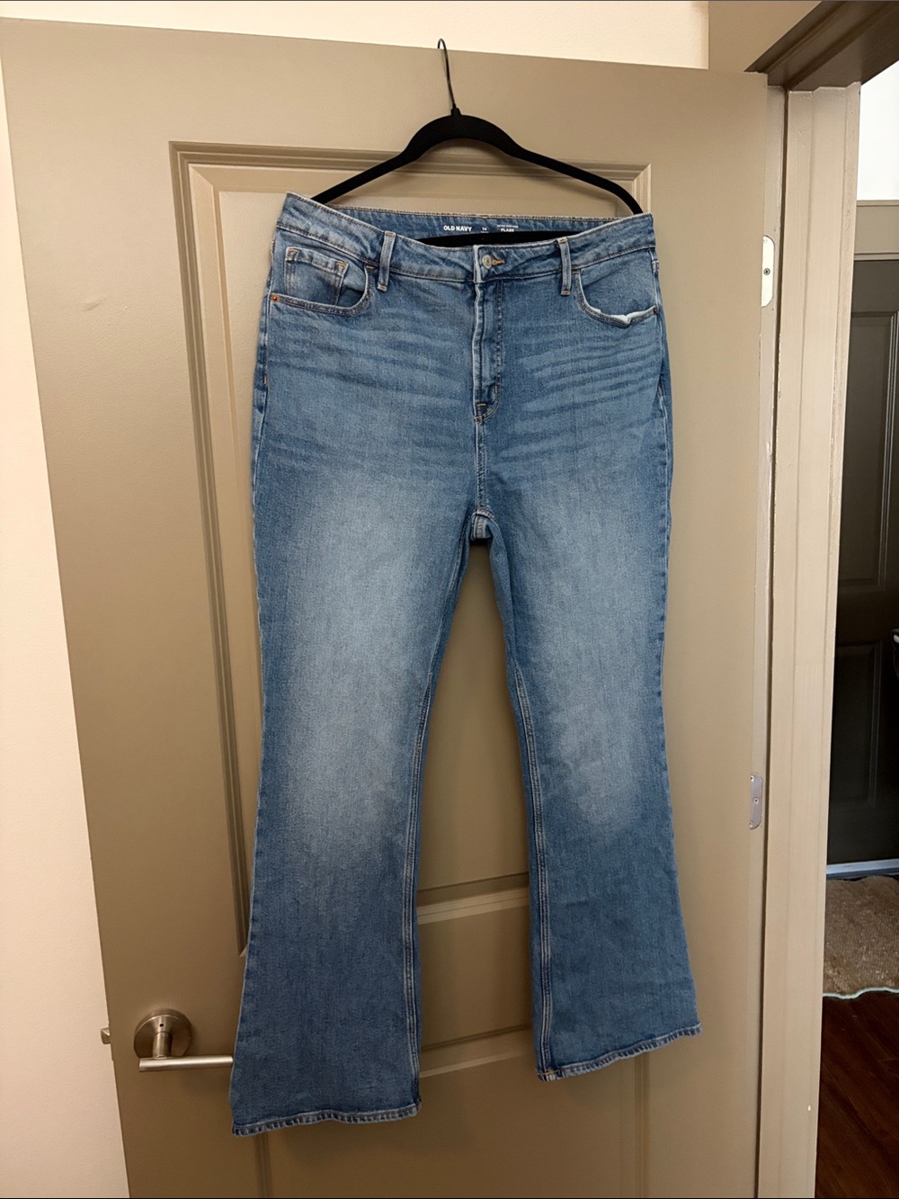Old Navy Women’s Light Blue Denim Jeans - Extra High Rise Classic Flare